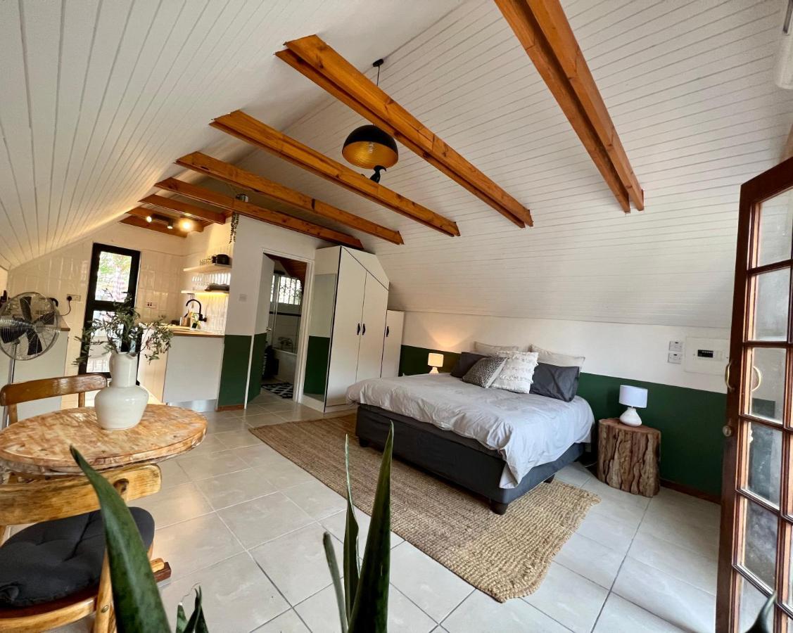 Cosy City Cottage Габороне Экстерьер фото