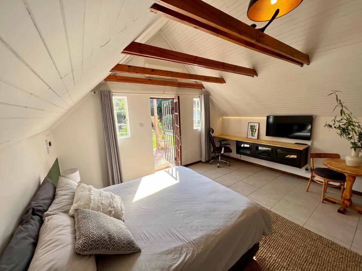 Cosy City Cottage Габороне Экстерьер фото